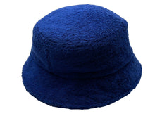 Load image into Gallery viewer, 極美品 CHANEL シャネル バケットハット ココマーク ロゴ WS4847 パイル地 サイズL ブルー 中古 4c075097