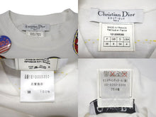 画像をギャラリービューアに読み込む, Christian Dior クリスチャンディオール マルチパッチ 半袖Tシャツ 1E12055350 サイズ36 ワッペン 缶バッジ ホワイト 美品 中古 4c075100