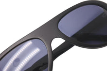 Load image into Gallery viewer, 新品同様 CHANEL シャネル サングラス 5018 c.555/91 サイズ57□17 135 ココマーク ブラック プラスチック イタリア製 中古 4c075121