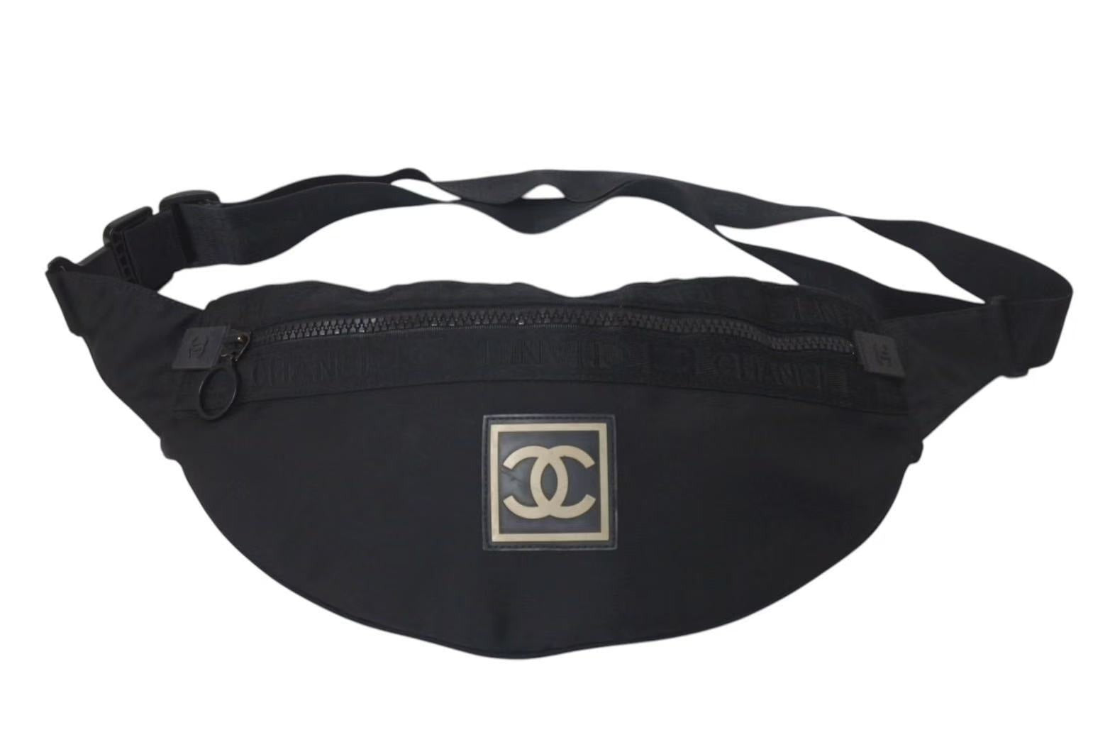 CHANEL シャネル ウエストバッグ・ボディバッグ スポーツライン ココ