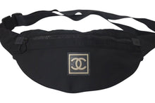 Load image into Gallery viewer, CHANEL シャネル ウエストバッグ・ボディバッグ スポーツライン ココマーク ナイロン 8番台 ブラック 美品 中古 4c075222