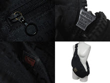 Load image into Gallery viewer, CHANEL シャネル ウエストバッグ・ボディバッグ スポーツライン ココマーク ナイロン 8番台 ブラック 美品 中古 4c075222