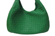 Load image into Gallery viewer, 極美品 BOTTEGA VENETA ボッテガヴェネタ カンパーナ ワンショルダーバッグ イントレチャート グリーン レザー 中古 4c075250