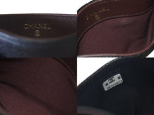 Load image into Gallery viewer, 極美品 CHANEL シャネル マトラッセ カードケース 名刺入れ ランダム番台 キャビアスキン ブラック ゴールド金具 中古 4c075261