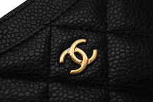 Load image into Gallery viewer, 極美品 CHANEL シャネル マトラッセ カードケース 名刺入れ ランダム番台 キャビアスキン ブラック ゴールド金具 中古 4c075261