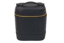 Load image into Gallery viewer, 極美品 CHANEL シャネル バニティ ハンドバッグ ブラック キャビアスキン 3番台 ココマーク ロゴ 小物入れ ゴールド金具 中古 4c075279
