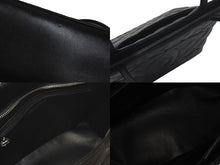 Load image into Gallery viewer, 新品同様 CHANEL シャネル 復刻トートバッグ ハンドバッグ ６番台 キャビアスキン ブラック ココマーク ロゴ 鞄 シルバー金具 中古 4c075291