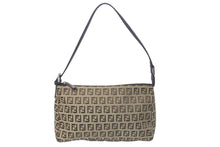 画像をギャラリービューアに読み込む, 極美品 FENDI フェンディ ハンドバッグ ズッキーノ ポーチ ベージュ ブラウン コットンキャンバス レザー ブラック金具 中古 4c075362