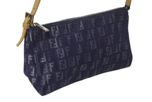 画像をギャラリービューアに読み込む, 極美品 FENDI フェンディ ハンドバッグ ズッキーノ ワンショルダーバッグ ネイビー コットンキャンバス レザー シルバー金具 中古 4c075367