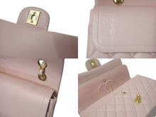 Load image into Gallery viewer, CHANEL シャネル マトラッセ25 Wチェーンショルダーバッグ A01112 ココマーク ラムスキン Wフラップ ピンク 美品 中古 4c075390