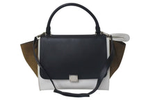 Load image into Gallery viewer, CELINE セリーヌ トラペーズ ハンドバッグ 169543 ブラック ホワイト カーキグリーン カーフスキン シルバー金具 美品 中古 4c075391