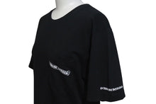 画像をギャラリービューアに読み込む, CHROME HEARTS クロムハーツ 半袖Ｔシャツ スクロールラベル ロゴプリント サイズ S ブラック コットン 美品 中古 4c075421