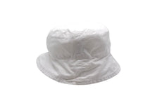 画像をギャラリービューアに読み込む, CHROME HEARTS クロムハーツ ベビー ハット帽 バケットハット コットン キッズ ホワイト 美品 中古 4c075428
