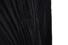 Load image into Gallery viewer, 極美品 ISSEY MIYAKE イッセイミヤケ プリーツロングスカート サイズ 3 ラメ加工 ブラック 中古 4c075445