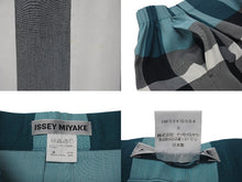 Load image into Gallery viewer, ISSEY MIYAKE イッセイミヤケ チェックロングスカート ブルー ブラック ホワイト コットン サイズ2 美品 中古 4c075446