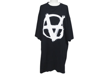 極美品 VETEMENTS ヴェトモン 21SS Anarchy Gothic Logo 半袖Ｔシャツ ブラック コットン サイズS UE51TR640B 中古 4c075506