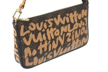 画像をギャラリービューアに読み込む, LOUIS VUITTON ルイヴィトン ポシェットアクセソワ―ル アクセサリーポーチ M92193 モノグラム グラフィティ PVC 中古 4c075562