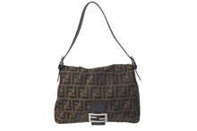 画像をギャラリービューアに読み込む, FENDI フェンディ マンマバケット ショルダーバッグ ズッカ柄 26325 ブラウン コットンキャンバス レザー シルバー金具 中古 4c075639