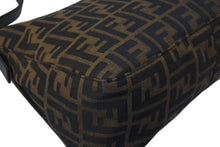 画像をギャラリービューアに読み込む, FENDI フェンディ マンマバケット ショルダーバッグ ズッカ柄 26325 ブラウン コットンキャンバス レザー シルバー金具 中古 4c075639