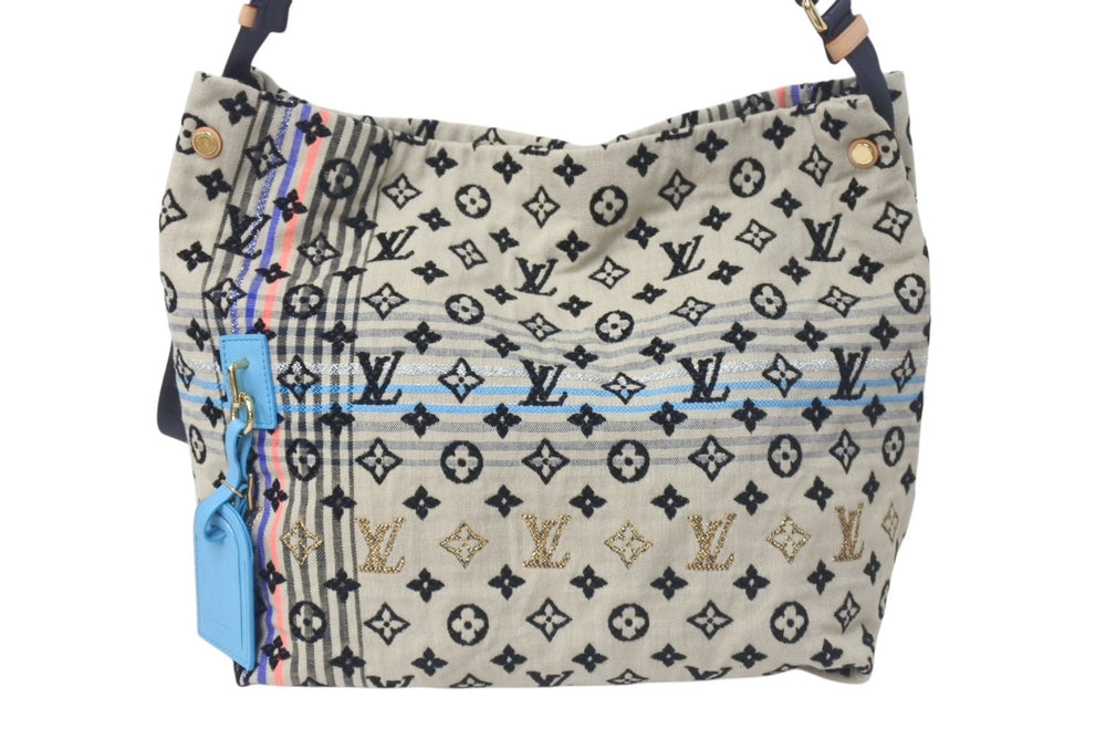新品同様 LOUIS VUITTON ルイヴィトン シュシュボヘミアンショルダーバッグ M40382 ベージュ マルチカラー ゴールド金具 中古 4c075650