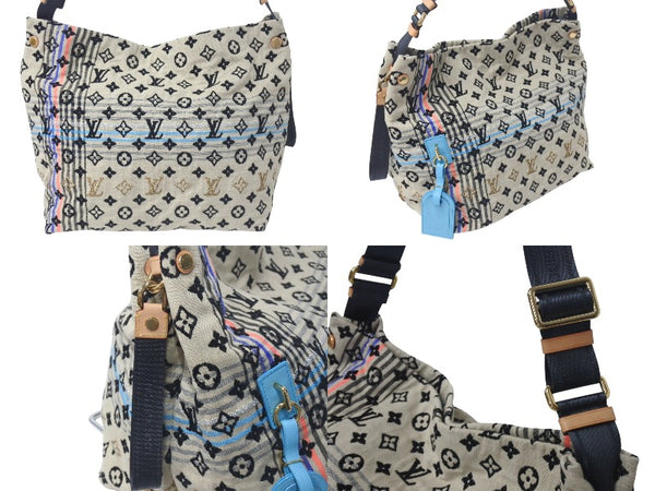 Like new LOUIS VUITTON Scrunchie Bohemian shoulder bag M40382 Beige Multicolor Gold hardware Used 4c075650
