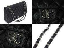 Load image into Gallery viewer, 極美品 CHANEL シャネル マトラッセ33 Wフラップ Wチェーン ショルダーバッグ 15番台 キャビアスキン ブラック シルバー金具 中古 4c075851
