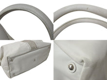 Load image into Gallery viewer, Yves saint Laurent イヴ サンローラン イージーロック スタッズ ハンドバッグ トートバッグ ホワイト シルバー金具 美品 中古 4c076039