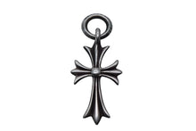画像をギャラリービューアに読み込む, CHROME HEARTS クロムハーツ CH TINY CROSS タイニークロス チャーム ネックレス シルバー925 3.3g 美品 中古 4c076078