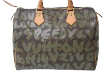 Load image into Gallery viewer, 極美品 LOUIS VUITTON ルイヴィトン ハンドバッグ スピーディ30 モノグラムグラフィティ カーキ M92194 ゴールド金具 中古 4c076092