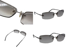 Load image into Gallery viewer, 極美品 CHANEL シャネル サングラス 4093-B c.124/6I サイズ56□16 130 ココマーク ラインストーン シルバー 中古 4c076182