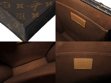 Load image into Gallery viewer, 極美品 LOUIS VUITTON ルイヴィトン プティット サックプラ ハンドバッグ M69442 2WAY モノグラム ブラウン ゴールド金具 中古 4c076432