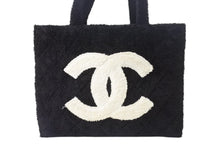 Load image into Gallery viewer, CHANEL シャネル トートバッグ ハンドバッグ 1番台 パイル ココマーク ロゴ ブラック 美品 中古 4c076444