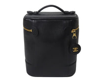 Load image into Gallery viewer, 極美品 CHANEL シャネル バニティ ハンドバッグ ブラック キャビアスキン 4番台 ココマーク ロゴ 小物入れ ゴールド金具 中古 4c076449