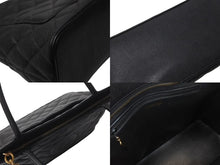 Load image into Gallery viewer, CHANEL シャネル 復刻トートバッグ ハンドバッグ A01804 キャビアスキン 7番台 ブラック ココマーク ロゴ 鞄 ゴールド金具 美品 中古 4c076469