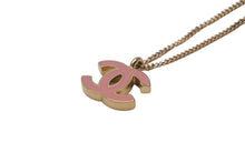 Load image into Gallery viewer, 極美品 CHANEL シャネル ココマーク ネックレス ペンダント 重量約6.2g 01A刻印 42cm ゴールド ピンク 真鍮 中古 4c076497