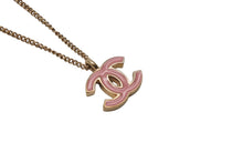 Load image into Gallery viewer, 極美品 CHANEL シャネル ココマーク ネックレス ペンダント 重量約6.2g 01A刻印 42cm ゴールド ピンク 真鍮 中古 4c076497