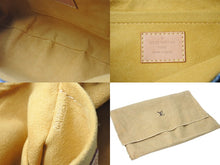 Load image into Gallery viewer, LOUIS VUITTON ルイヴィトン モノグラムデニム ミニプリーティ ハンドバッグ M95050 レザー ブルー 美品 中古 4c076528