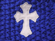 画像をギャラリービューアに読み込む, 新品未使用 CHROME HEARTS クロムハーツ カシミヤ クロスパッチ ビーニー ニットキャップ 帽子 ブルー 中古 4c076529