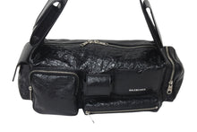 画像をギャラリービューアに読み込む, 極美品 BALENCIAGA バレンシアガ スーパービジィ スモール スリングバッグ アリーナラムスキン 702167・1000・N527277 ブラック 中古 4c076535
