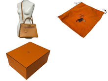 画像をギャラリービューアに読み込む, HERMES エルメス ケリー 28 外縫い ブラック □G刻印 ヴォーシャモニー V金具 ゴールド金具 ハンドバッグ 中古 4c076674