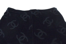 Load image into Gallery viewer, CHANEL シャネル ココマーク レギンス スウェットパンツ ボトムス ベロア ヴィンテージ ブラック レディース 総柄 美品 中古 4c076730