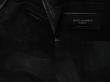 Load image into Gallery viewer, SAINT LAURENT サンローラン ヴィニル チェーンショルダーバッグ レザー ブラック 610436 美品 中古 4c076731