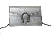 Load image into Gallery viewer, GUCCI グッチ チェーンショルダーバッグ デュオニソス 476432 レザー シルバー 美品 中古 4c076733