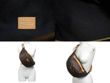 Load image into Gallery viewer, 極美品 LOUIS VUITTON ルイヴィトン ボディバッグ M43644 バムバッグ ブラウン モノグラムキャンバス 中古 4c069735