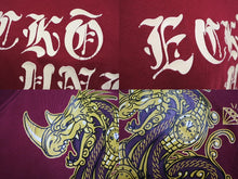 画像をギャラリービューアに読み込む, ECKO エコー ドラゴン プリント トップス 半袖Tシャツ ボルドー サウスアフリカ製 サイズL 美品 中古 4c069865