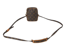 Load image into Gallery viewer, LOUIS VUITTON ルイヴィトン ミニダヌーブ ショルダーバッグ M45268 ブラウン モノグラム PVC レザー 美品 中古 4c070049