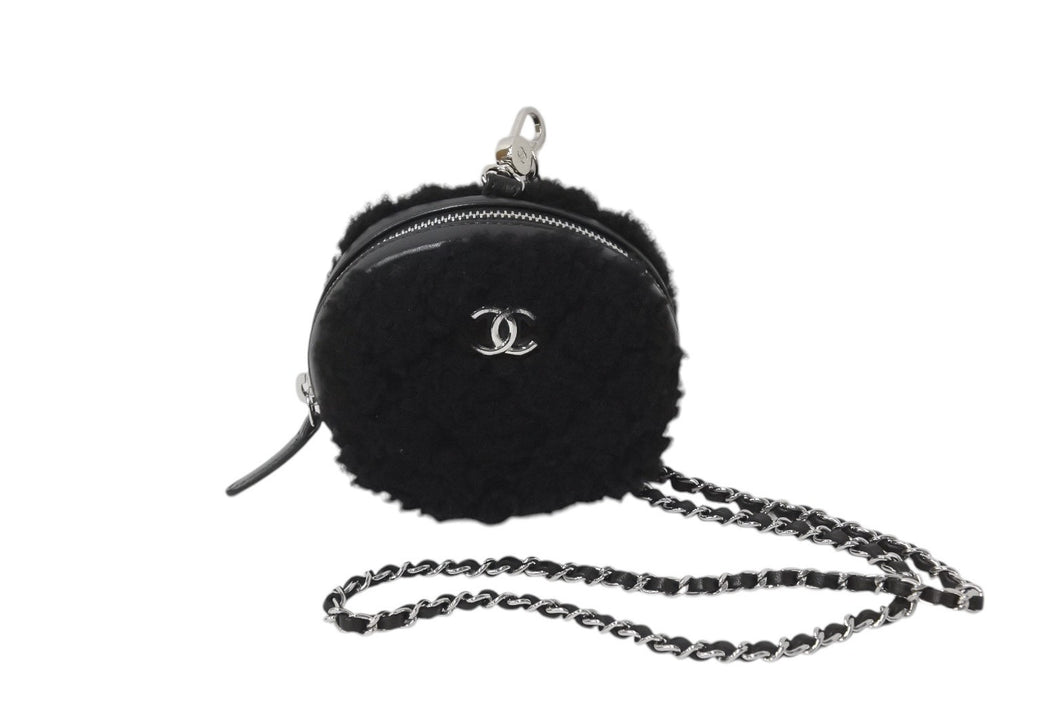 極美品 CHANEL シャネル ショルダーバッグ ココネージュ チェーンクラッチ マトラッセ シルバー金具 ボア素材 中古 4c070063