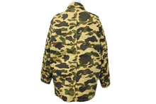 Load image into Gallery viewer, A BATHING APE × CARHARTT アベイシングエイプ カーハート アクティブジャケット 06AW サイズM カモ柄 ACE-04701 中古 美品 4c070109