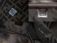 画像をギャラリービューアに読み込む, 極美品 FENDI フェンディ マンマバケット ワンショルダーバッグ ズッカ柄 コットンキャンバス レザー シルバー金具 ブラウン 中古 4c070254