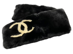 CHANEL Dekacoco Mark Lapin Neck Warmer Muffler Lapin Black White Good Condition Used 4c070624